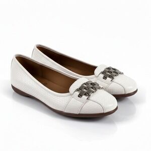 Aerosoles Stitch N Turn Off White Textured Flat Silver Link Ornament Women's 7.5